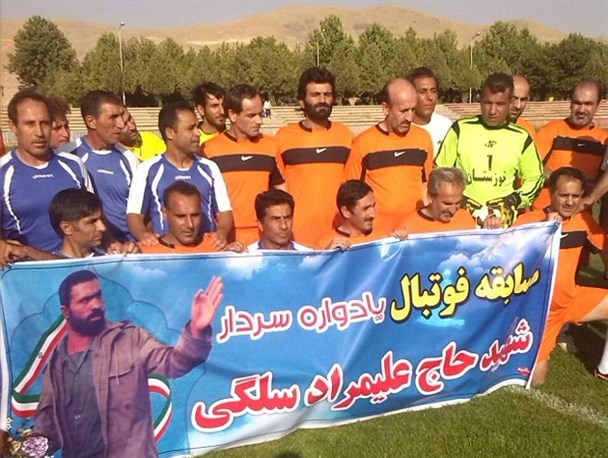 مسابقه فوتبال دوستانه منتخب نهاوند با خوزستان به یاد سردار شهید سلگی+ تصاویر