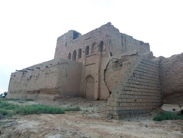 آغاز مرمت حفاظتی در قلعه «حسین خان افشار» شوشتر