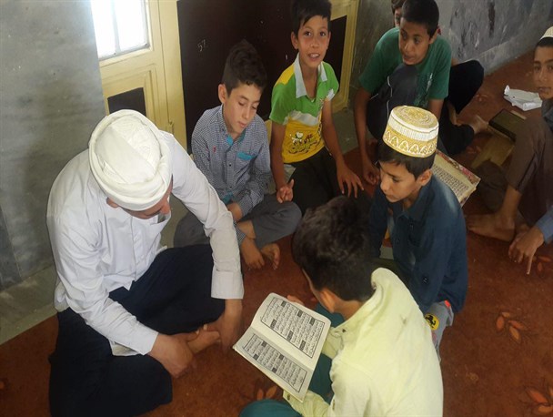 مکتب قرآنی نوجوانان و جوانان در حوزه علمیه ربانیه چنارلی