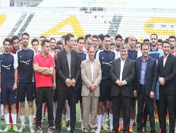 در حال رایزنی با اسپانسری قوی برای تیم سپیدرود رشت هستیم