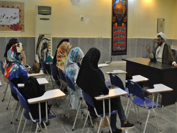 گفتمان دینی با فعالان قرآنی + عکس