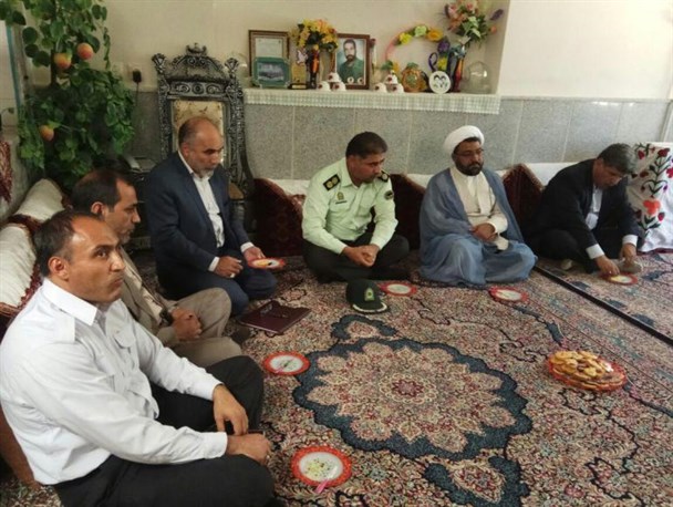 اقتدار امروز در سطح جهان را مدیون جانفشانی شهدا هستیم