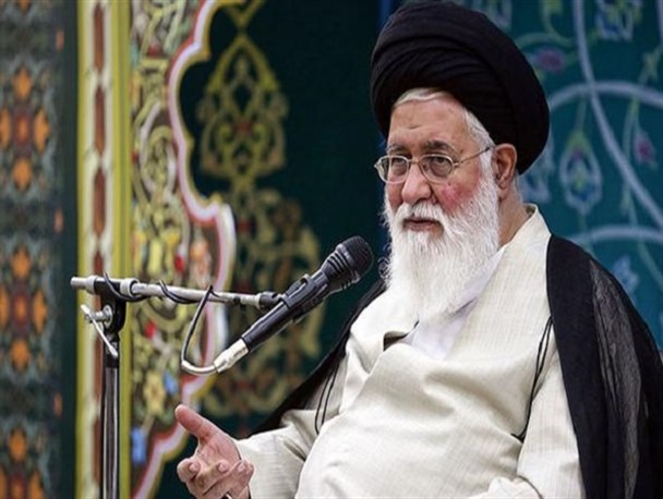 جریان قدرت و ثروت شادی جوانان را بهانه سودجویی کردند/ امام رضا(ع) در این شهر حذف شدنی نیست