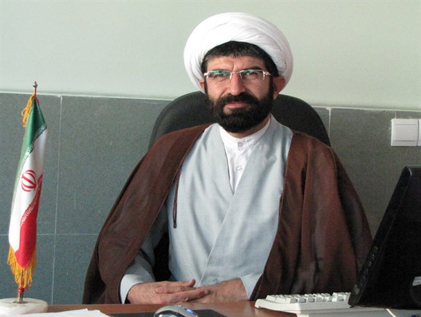 دو ویژگی کارمند نمونه صنعت نوع دوستی و تحکیم روابط خانواده است