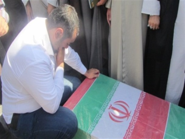 اشک‌ها به بدرقه‌ی شهید گمنام آمده بودند