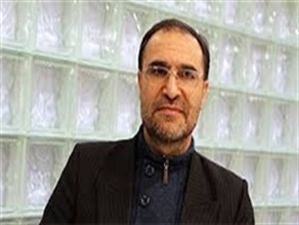 یک‌چهارم روستاهای ملایر با تانکر آب‌رسانی می‌شود/واردات بی‌رویه تیری بر قلب کارگر ایرانی است