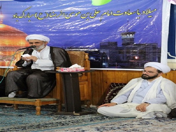 برگزاری مراسم جشن میلاد با سعات امام رضا(ع) دربخش اسالم تالش