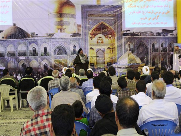 عکس: یادواره 72شهید سادات در اقلید با حضور آیت الله خاتمی