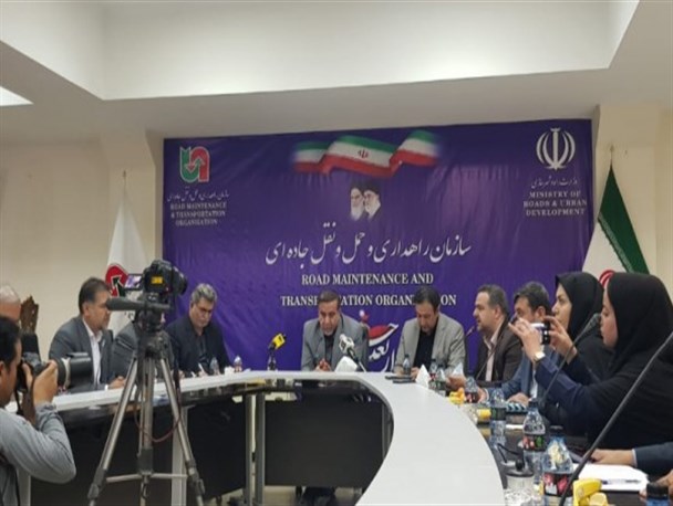 مرز خسروی از لحاظ زیرساخت مرز اول در کشور است/ استفاده ۳۵ درصد زوار اربعین از حمل و‌نقل جاده ای