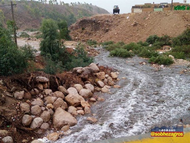 تخریب سیل بند شمالی لنده/خطر سیلاب و آبگرفتگی معابر محلات جنوبی شهرلنده+تصاویر