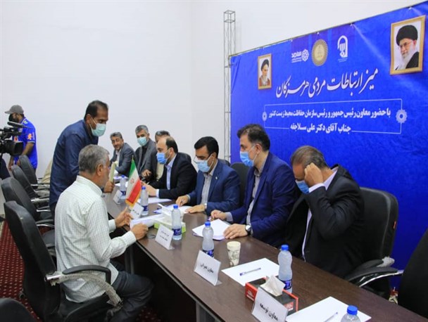 میز ارتباطات مردمی در مسجد جامع بندرعباس برگزار شد