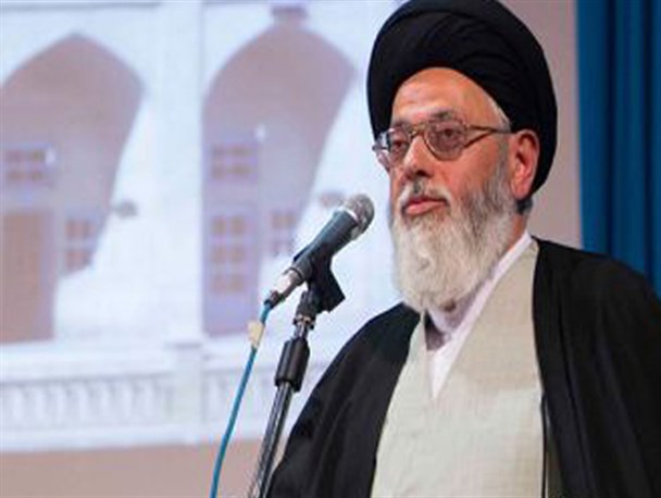 جریان انقلابی در دولت گذشته لطمه های فراوانی دید/ وحدت و انسجام قوا در استان یزد قابل تقدیر است