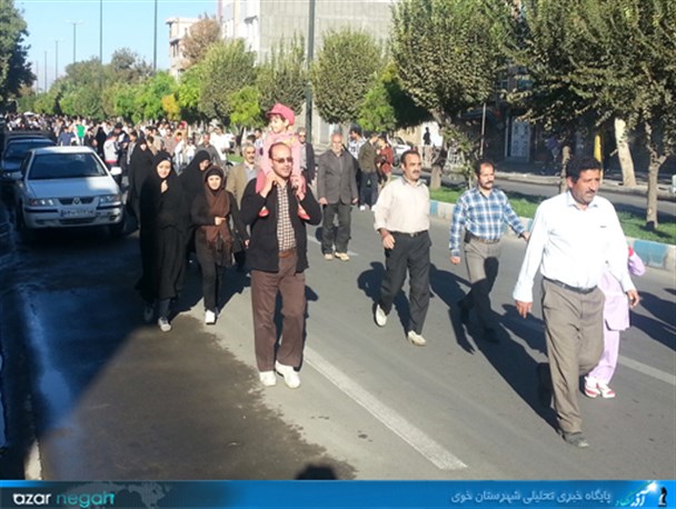 همایش پیاده‎روی خانوادگی در خوی برگزار شد