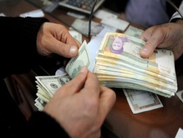 افزایش قیمت ارز، تدبیر کاسبکارانۀ دولت و تحمیل فشار مضاعف بر مردم