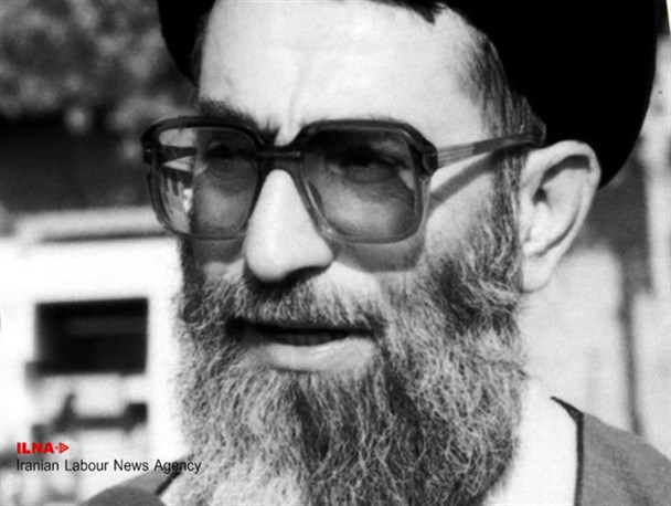 دفاع مقدس در عامه مردم ما شور جهاد ایجاد کرد/ اسلام به ما دستور ‌می‌دهد هرگاه نقطه‌ای از نقاط مسلمین در خطر تهاجم دشمن قرار گرفت، از آن دفاع کنیم
