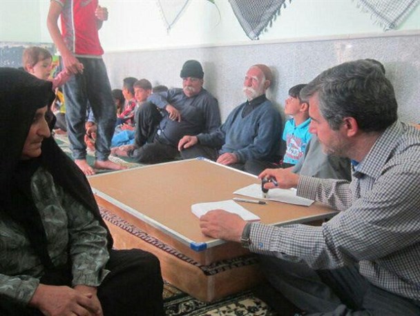 ویزیت رایگان مردم مناطق محروم به مناسبت هفته دفاع مقدس+ تصاویر