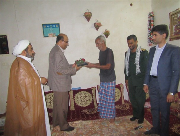شهداء از خود گذشتند تا آینده اسلام حفظ و پایدار باشد
