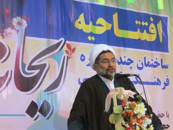 مؤسسات قرآنی، عقبه استراتژیک نظام جمهوری اسلامی هستند/برای مصون ماندن نسل جدید چاره ای جز پناه بردن به قرآن نداریم