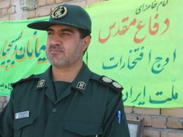 تقویت بنیۀ دفاعی کشور همان آرمانگرایی و عقلانیت است/بعضی که مخالفند چرا بدون محافظ دیده نمی شوند