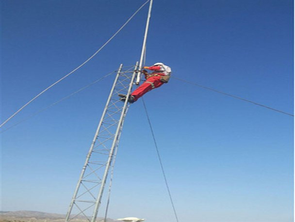 راه اندازی سیستم ارتباط رادیویی در پایگاه جاده ای شهید رسولی رشتخوار