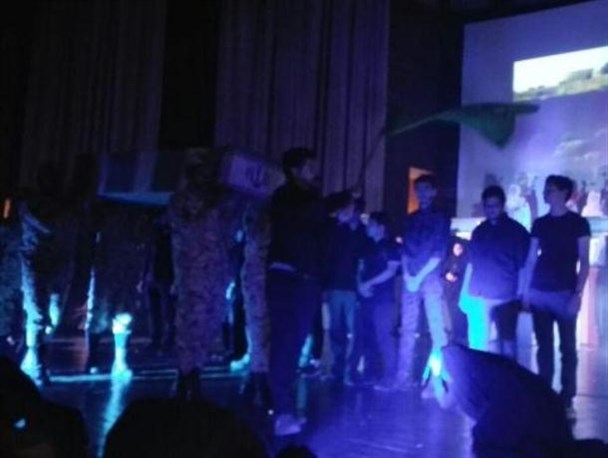 گروه تئاتر همسفران مهتاب امروز میزبان جانبازان چهارمحال و بختیاری بود
