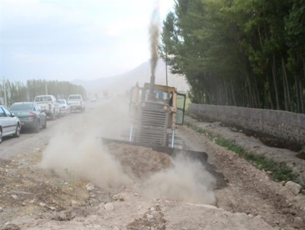 کلنگ زنی فاز دوم کمربندی ماکو به بازرگان