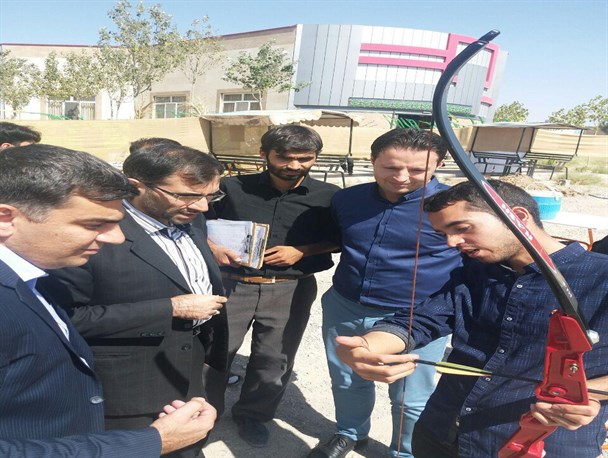 کارگاه آموزشی تیراندازی با کمان در آذرشهر برگزار شد
