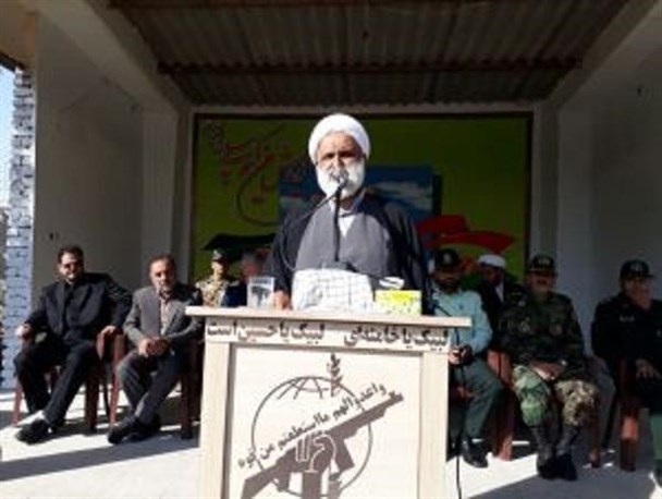 اخلاص و تبعیت از رهبری، رمز پیروزی ملت ایران در دفاع مقدس بود