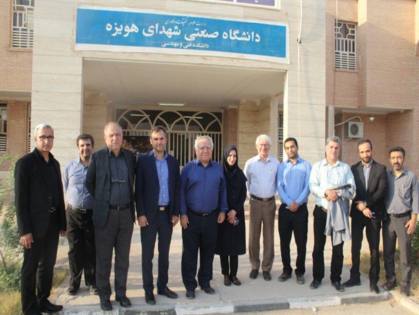 بازدید معاون سیاسی اجتماعی استانداری خوزستان از دانشگاه صنعتی شهدای هویزه