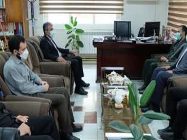 ترویج گفتمان بسیج راه برون‌رفت از مشکلات است