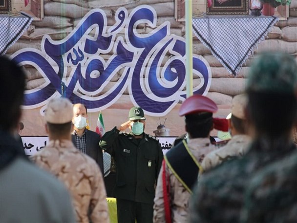 صبحگاه مشترک هفته دفاع مقدس در کاشمر