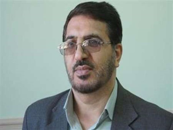 مراسم زیارت عاشورا به مناسبت ایام محرم در مدارس قم برگزار می گردد