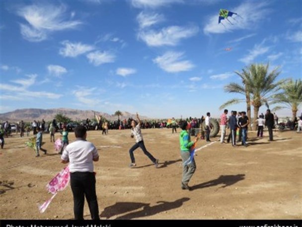 گزارش تصویری/ جشنواره بادبادک ها در خوروبیابانک