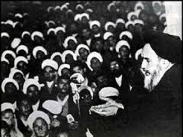 سخنرانی افشاگرانه امام زمینه ساز تبعید وی به ترکیه شد
