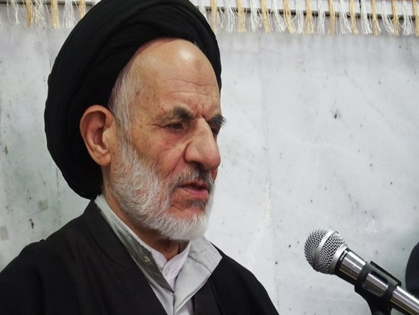 انتقاد آیت الله عبادی به عملکرد منابع طبیعی/ اگر مردم به مسئولین اعتماد کنند، به تعهدشان عمل می کنند