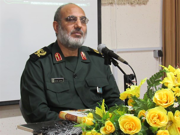 انقلابی بمانیم ،انقلابی فکر کنیم و انقلابی عمل کنیم