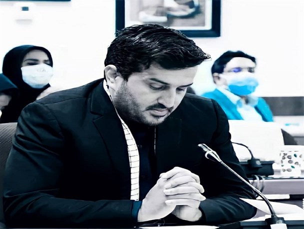 کتاب اشعار آیینی ۷۳ شاعر البرزی در خصوص دفاع مقدس منتشر می‌شود