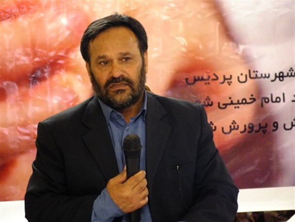 سرانه آموزشی مدارس کافی نیست/خانواده ها به صورت اختیاری کمک کنند