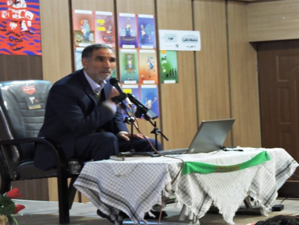 برگزاری یادواره شهدا در دانشگاه آزاد درگز