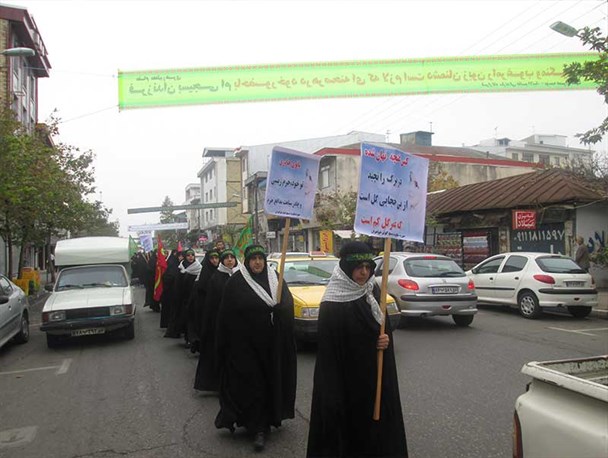 راهپیمایی زنان عاشورایی در بندرانزلی