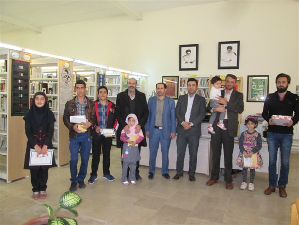 تجلیل از کتابخوانان برتر شهرستان آبیک