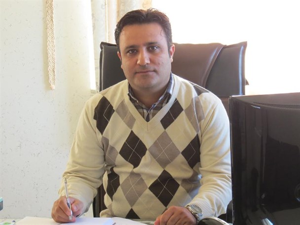 طرح ملی واکسیناسیون طیور روستایی دربانه اجرا می شود