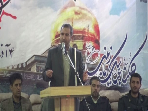 بسیجیان باید مطالبه گر باشند / مطالبه به معنی انتقاد و تخریب دولت نیست / یکی از خواسته های بسیجیان تعیین تکلیف وضعیت فیشهای نجومی است