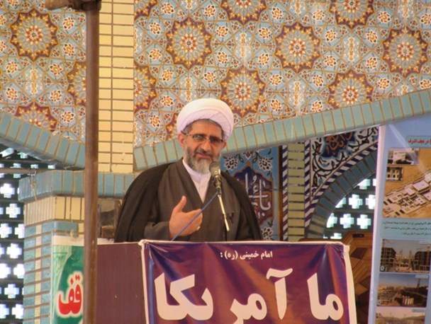 بسیج مدافع قرآن و مکتب عاشورایی است