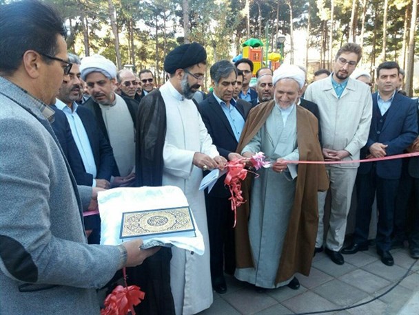 افتتاح نمایشگاه هفته فرهنگی ساوه+تصاویر