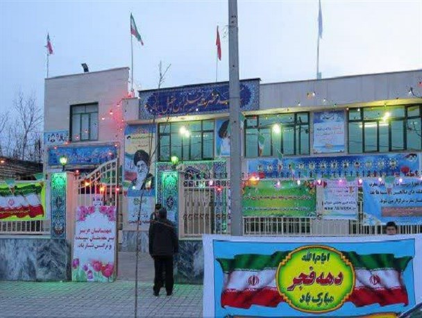 مسجدی در تراز نظام اسلامی/ از راه اندازی کارگاه های اقتصادی تا فعالیت های عام المنفعه