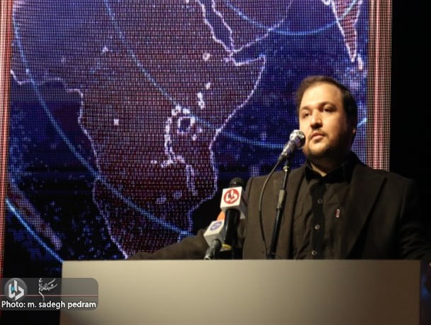 دوران بزن در روی دشمن در فضای مجازی تمام شده است