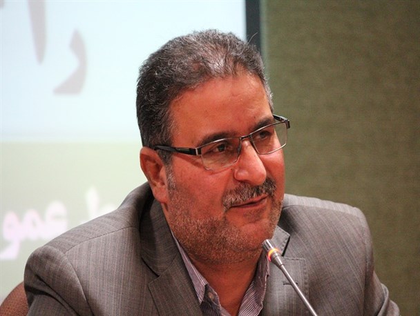 وظیفه دولت تأمین زیرساختهای کشاورزی است / در هیچ کجای استان با 4 هزار ساعت آب، محصول بعمل نمی آید