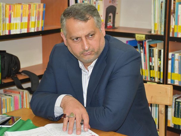 از ۱۲ کاسب امین فریدونکنار تجلیل به عمل آمد