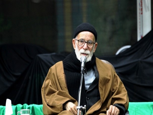 نشست مجمع الذاکرین در حسینیه شهدا قائم شهر